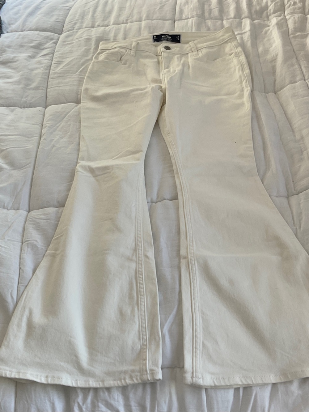 Hollister White High-Rise Flare Jeans, 9 short